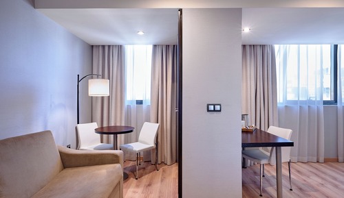 Premium Room, Jetted Tub