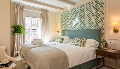 Apartment (4 Bedrooms)