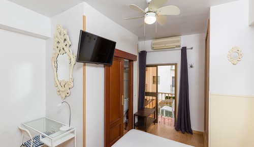 Double Room, Balcony