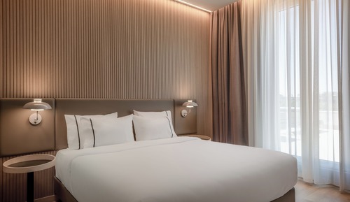 Standard Room, 1 Queen Bed