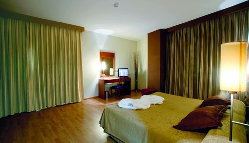 Triple Room (+ Extra bed adult)