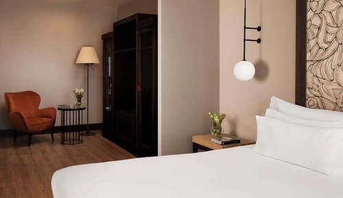 Junior Suite (Extra Bed 3 Adults)