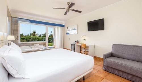 Superior Double Room (Deluxe)