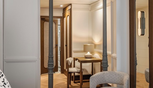 Superior room with balcony, Barrio de las Letras view