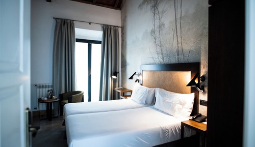 Basic Double Room