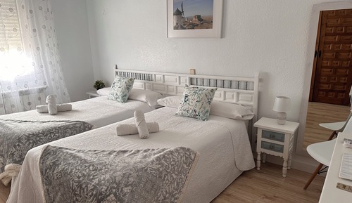 Classic Twin Room