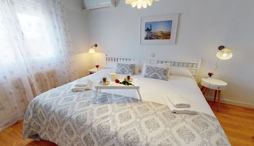 Basic Double Room, 1 Double Bed