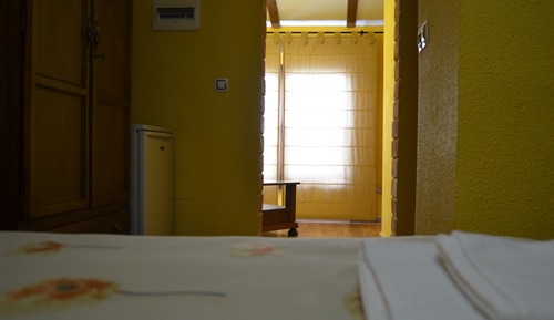 Superior Twin Room (103 Hoyos de Moreno)