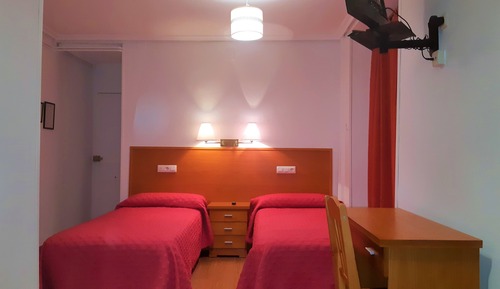 Triple Room, 3 Twin Beds, Private Bathroom