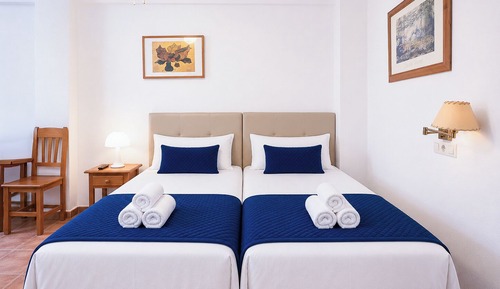 Twin Room, Ensuite
