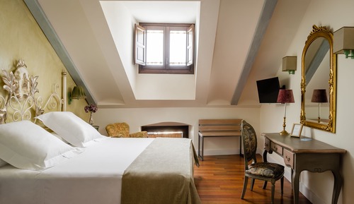 Standard Double or Twin Room