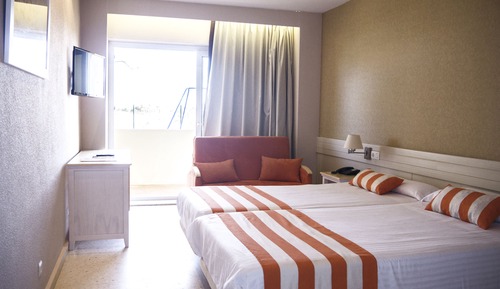 Double Room, Ground Floor (2 Adults + 1 Child)