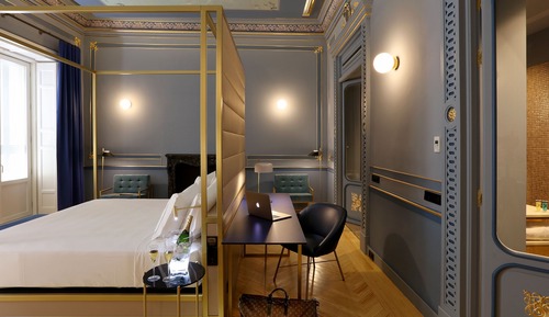 Axel Suite
