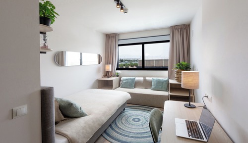 Deluxe Single Room