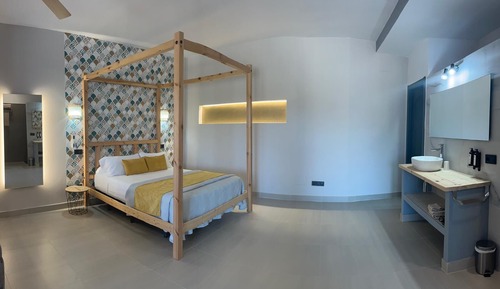 Family Studio Suite, Terrace, Mountain View