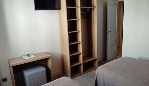 Basic Twin Room
