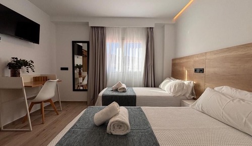 Standard Double or Twin Room, City View