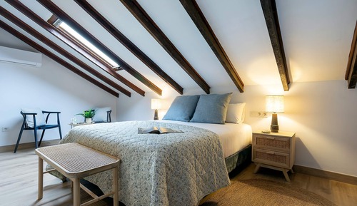Apartment (2 Bedrooms)