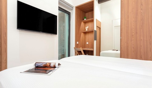 Apartment (2 Bedrooms)