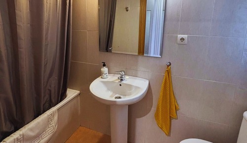 Classic Room, 1 Large Twin Bed