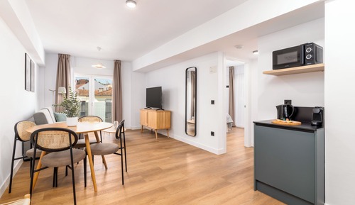 One-Bedroom Comfort Apartment + Balcony