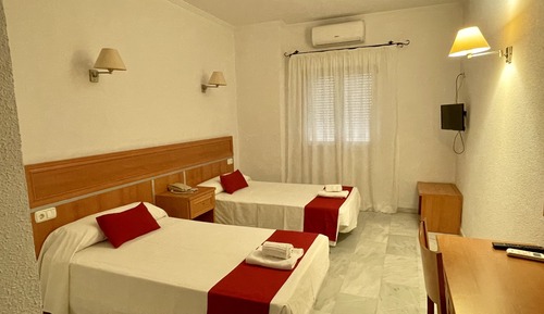 Comfort Quadruple Room