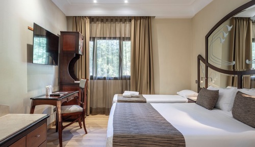 Triple Room