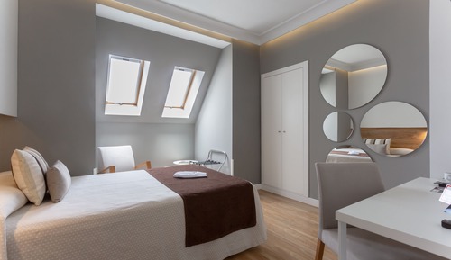 Single Room, 1 Large Twin Bed