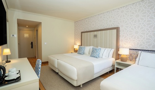 Superior with extra bed (2 adults + 1 child)