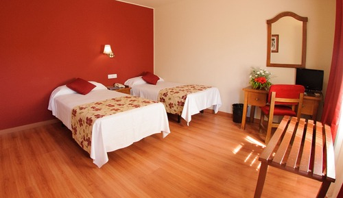 Quadruple Room (2 adults + 2 children)