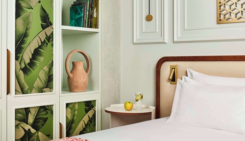 Suite (Extra Bed 4 Adults)