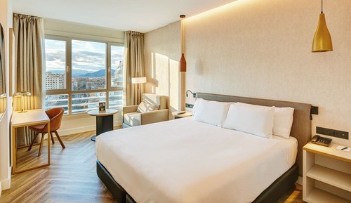 Superior Triple Room (View)