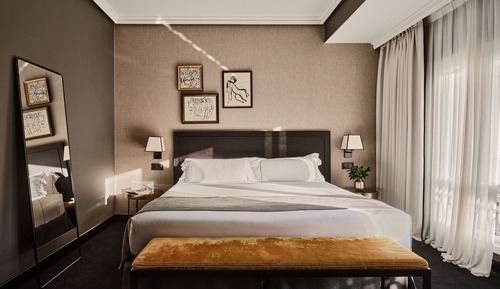 Grand Room, City View