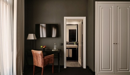 Classic Room