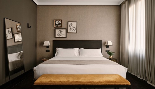 Classic Quadruple Room