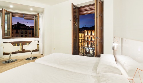 Double Room, Balcony