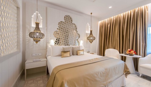 Premier Room