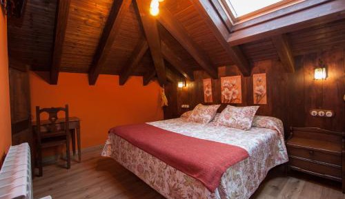 Queen Room with Spa Bath