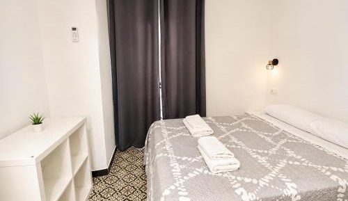 One-Bedroom Standard Apartment