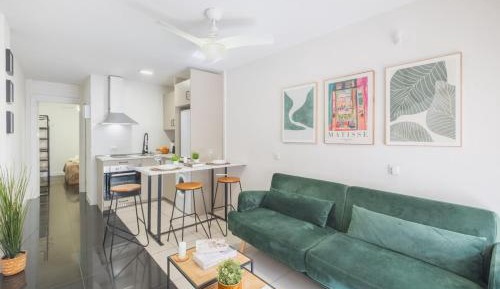 One-Bedroom Apartment