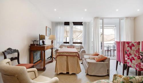 Three-Bedroom Premium Apartment with Balcony