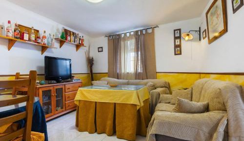 Three-Bedroom Premium Apartment with Balcony
