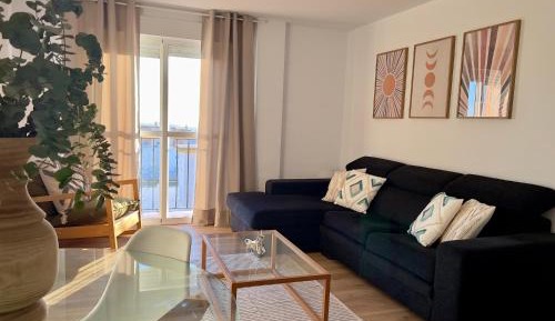 Two-Bedroom Deluxe Apartment with Ocean View