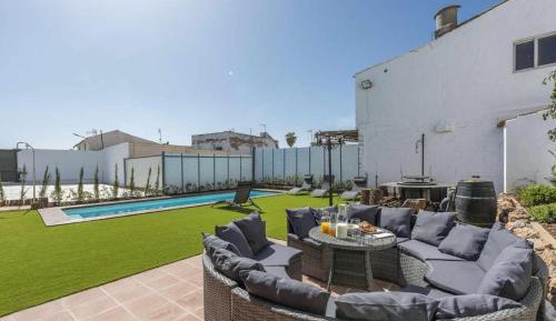 Apartment with Terrace