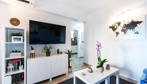 Superior One-Bedroom Apartment with Balcony