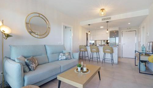 Two-Bedroom Deluxe Apartment with Balcony
