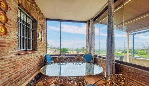 Three-Bedroom Townhouse