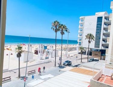 One-Bedroom Apartment with Sea View