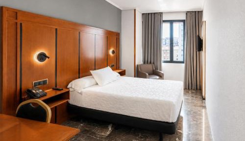 Budget Single Room