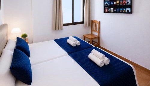 Twin Room with Shared Bathroom